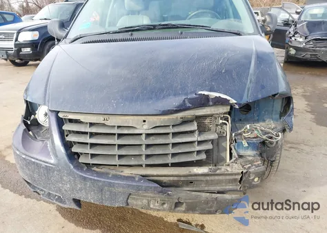 2006 Chrysler Town & Country Touring from USA, damaged, VIN 2A4GP54L06R757274